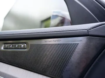 XC90 2.0 T8 AWD Plus Bright AirSusp Ventilation 360