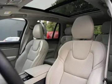 XC90 2.0 T8 AWD Plus Bright AirSusp Ventilation 360