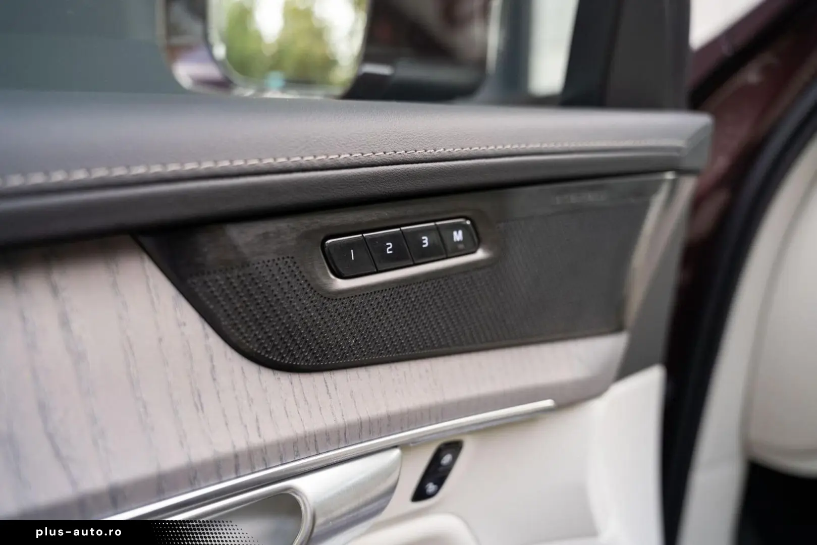 XC90 2.0 T8 AWD Plus Bright AirSusp Ventilation 360