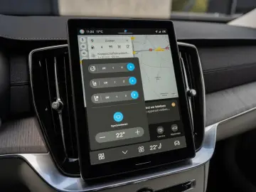 XC90 2.0 T8 AWD Plus Bright AirSusp Ventilation 360