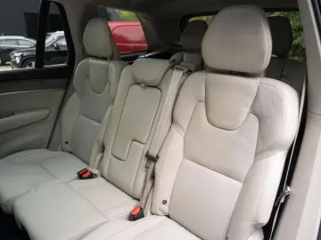 XC90 2.0 T8 AWD Plus Bright AirSusp Ventilation 360