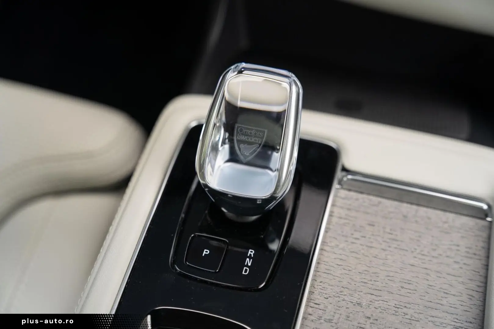 XC90 2.0 T8 AWD Plus Bright AirSusp Ventilation 360