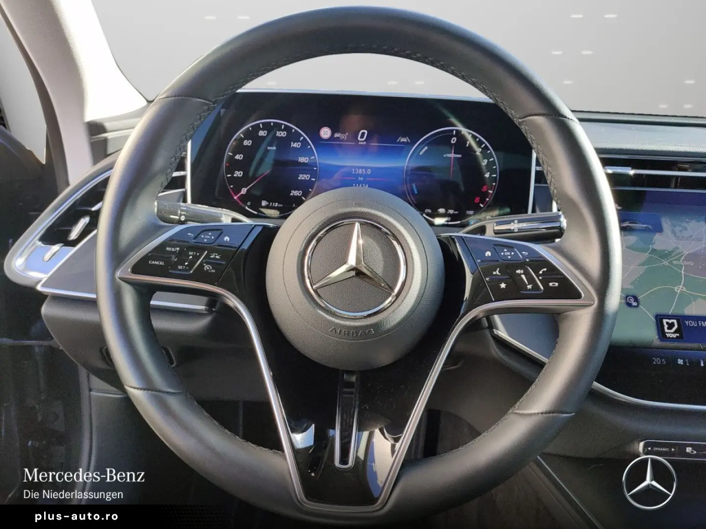 E 300 de Avantgarde Advanced LED DISTRONIC MBUX