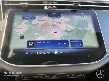 E 300 de Avantgarde Advanced LED DISTRONIC MBUX