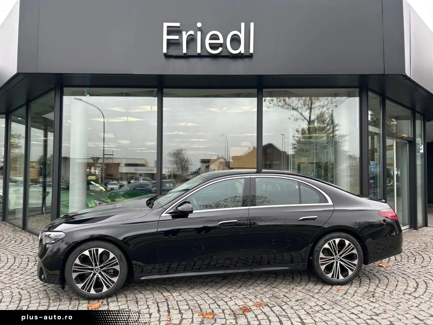 E 220d Avantgarde Distronic LED Keyless