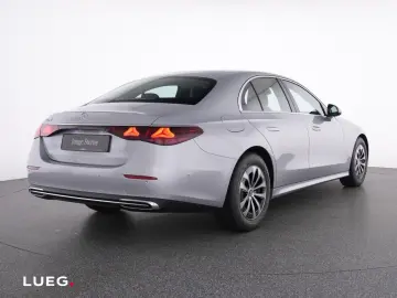 E 200 Avantgarde NavPrem LED Distr Totw KeyG RFK