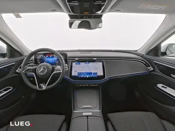 E 200 Avantgarde NavPrem LED Distr Totw KeyG RFK