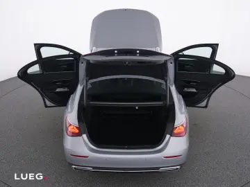 E 200 Avantgarde NavPrem LED Distr Totw KeyG RFK