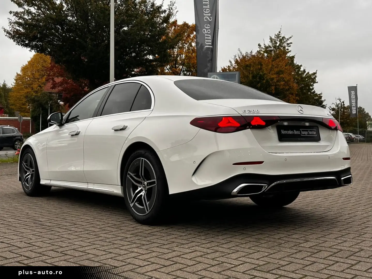 E 200 4M Allrad AMG Digital Light Distronic 360