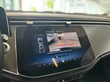 E 200 AVANTGARDE PANO DISTRO 19  KEYLESS CARPLAY
