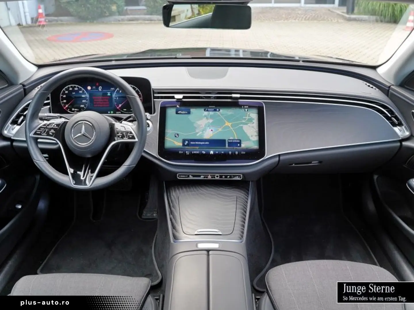 E 220 d AVANTGARDE ADV PANO DISTRO KAM TOTW 19''