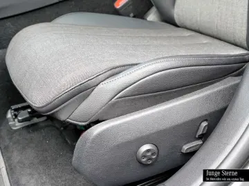 E 220 d AVANTGARDE ADV PANO DISTRO KAM TOTW 19''