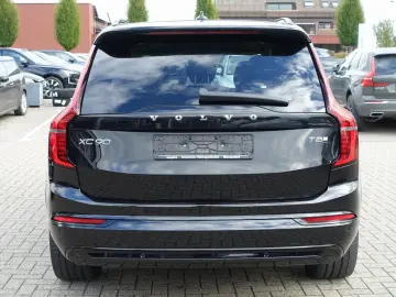 XC90 Plus Dark T8 AWD Plug-in LUFT PANO 360