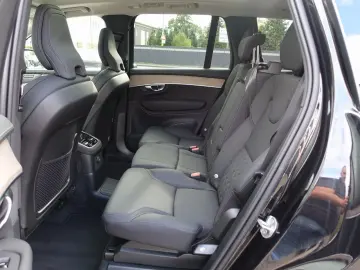 XC90 Plus Dark T8 AWD Plug-in LUFT PANO 360