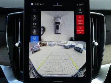 XC90 Plus Dark T8 AWD Plug-in LUFT PANO 360