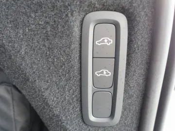 XC90 Plus Dark T8 AWD Plug-in LUFT PANO 360