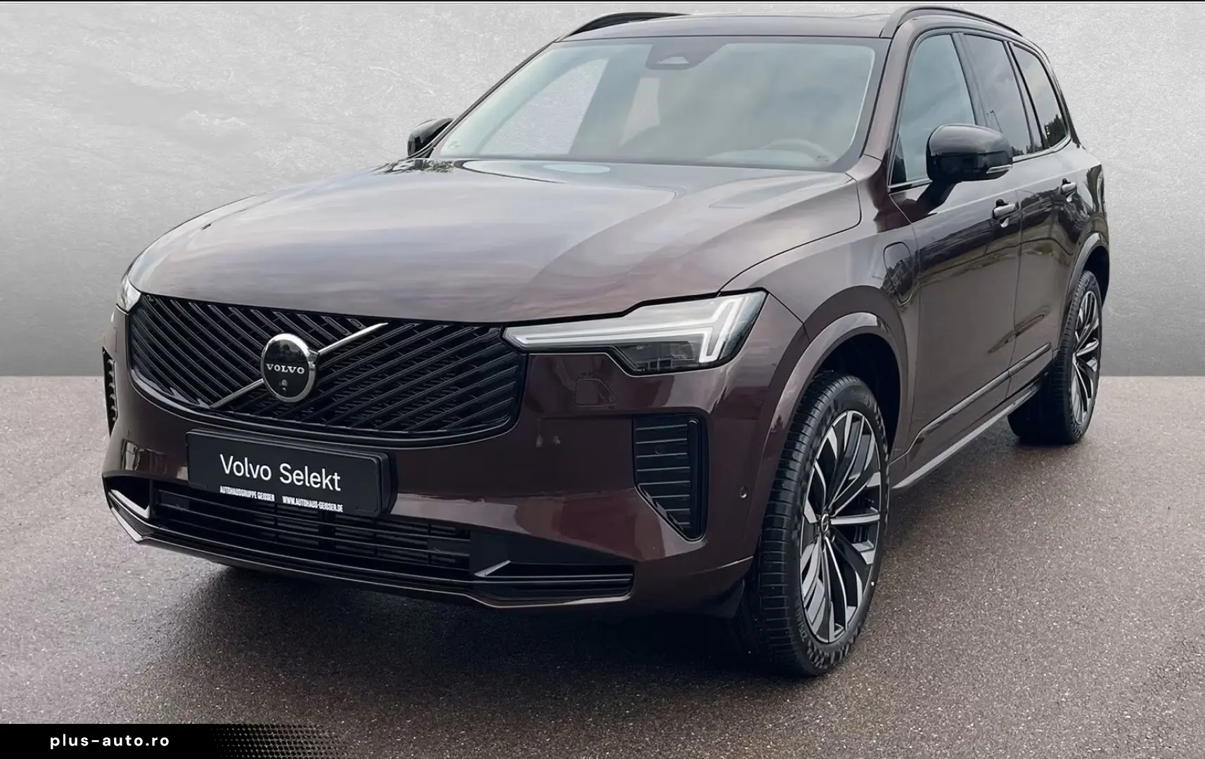 XC90 T8 AWD Plus Dark 7-Seats