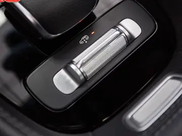 GLE 400 d Coupe 3x AMG SPORT LUFT PANO DESIGN 22