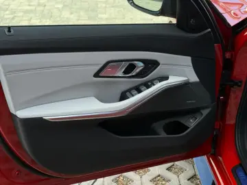 BMW M3 Competition Sedan 2025 - 530 Cp  Benzină