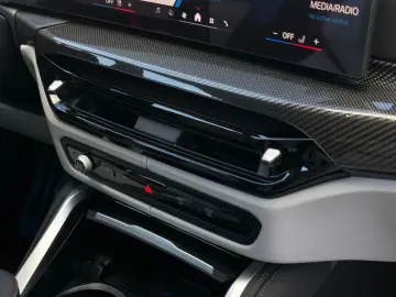 BMW M3 Competition Sedan 2025 - 530 Cp  Benzină