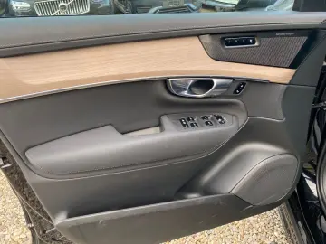 XC90 B5 Plus Bright 360 Pano HarmanKardon Memory