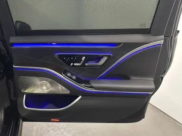 S 580 e MAYBACH  BUR 3D FOND ENTERTAINMENT