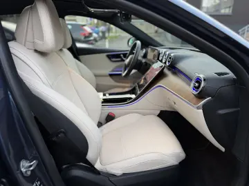 C 300 d 9G-TRONIC Avantgarde DIGILIGHT PANORAMA