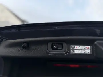 C 300 d 9G-TRONIC Avantgarde DIGILIGHT PANORAMA