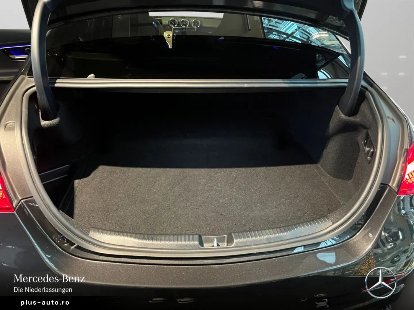 C 63 S E Perf. Prem  Night PerfSitze 20'' Distr.