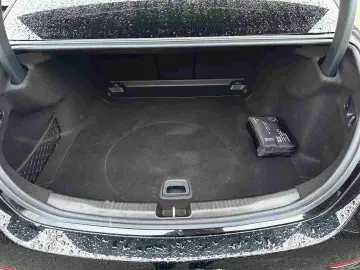 C 200 AMG AdvPLus MBUX Pano LED AHK Night SOUND