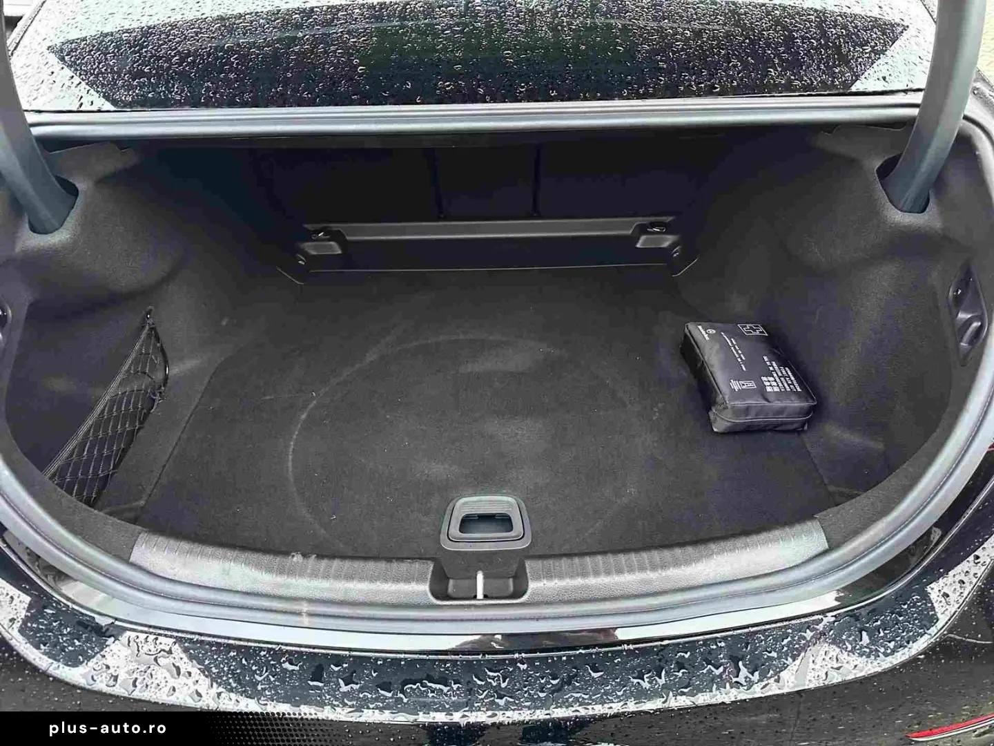 C 200 AMG AdvPLus MBUX Pano LED AHK Night SOUND