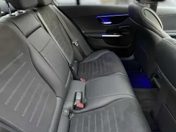 C 200 AMG AdvPLus MBUX Pano LED AHK Night SOUND