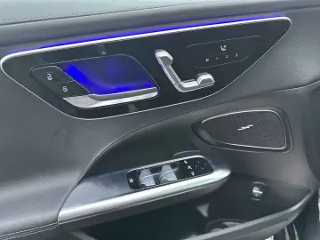 C 200 AMG AdvPLus MBUX Pano LED AHK Night SOUND