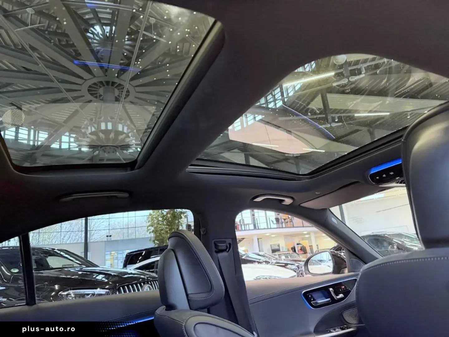 C 200 d AMG  Night  Pano  DISTR.  DIGITAL Memory