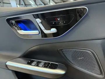 C 200 d AMG  Night  Pano  DISTR.  DIGITAL Memory