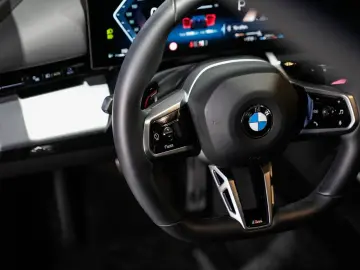 520d xDrive M SPORT PRO 21LM Panorama Belüftung