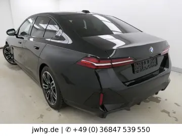 520d Lim M Sport Driving  LED  360 HUD Memory