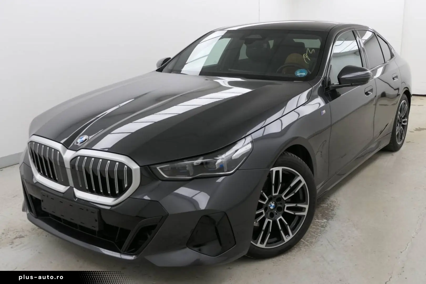 520i Limousine M Sport ACC H-K PANO HuD 4-ZK QI