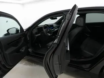 520i Limousine M Sport ACC H-K PANO HuD 4-ZK QI