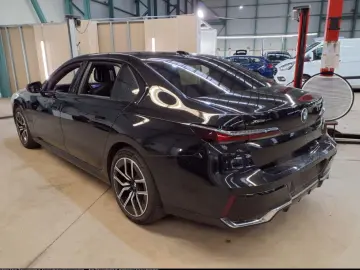 740d xDr M Sport AHK StHz SkyL B&W DAPro PAPro