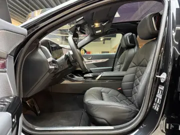 740 d xD M Sport Pano-Sky Experience-TV StHzg