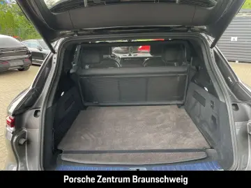 Cayenne E-Hybrid BOSE LED-Matrix  Panoramadach