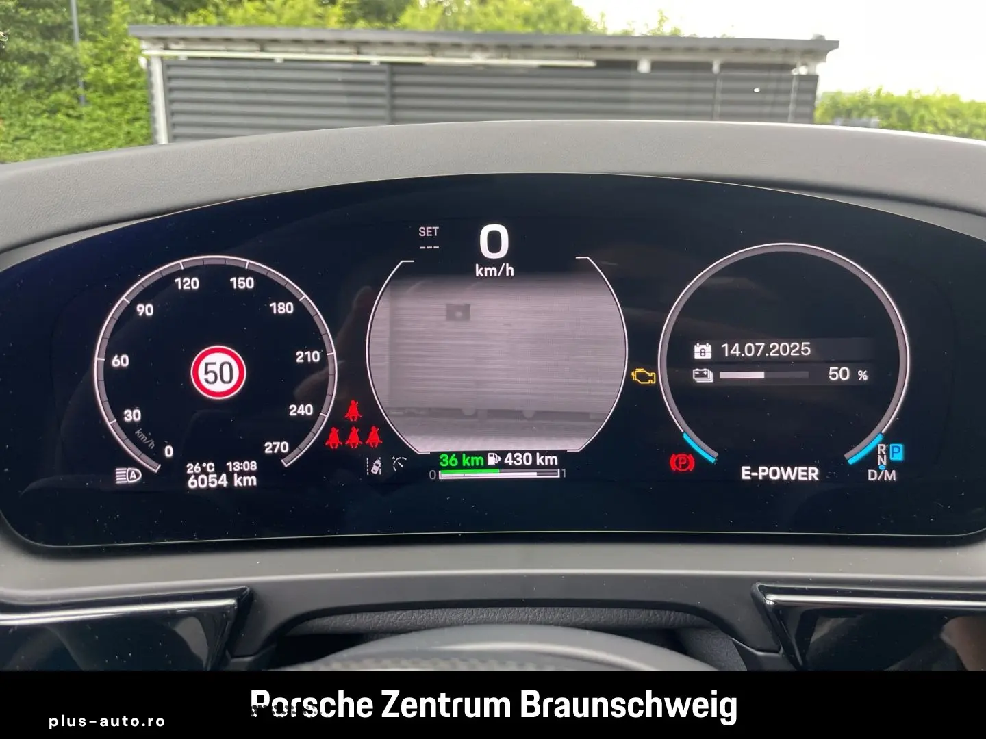 Cayenne E-Hybrid BOSE LED-Matrix  Panoramadach