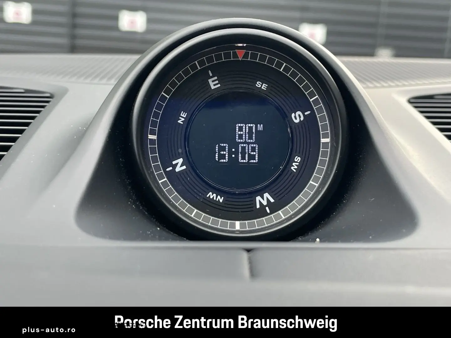 Cayenne E-Hybrid BOSE LED-Matrix  Panoramadach