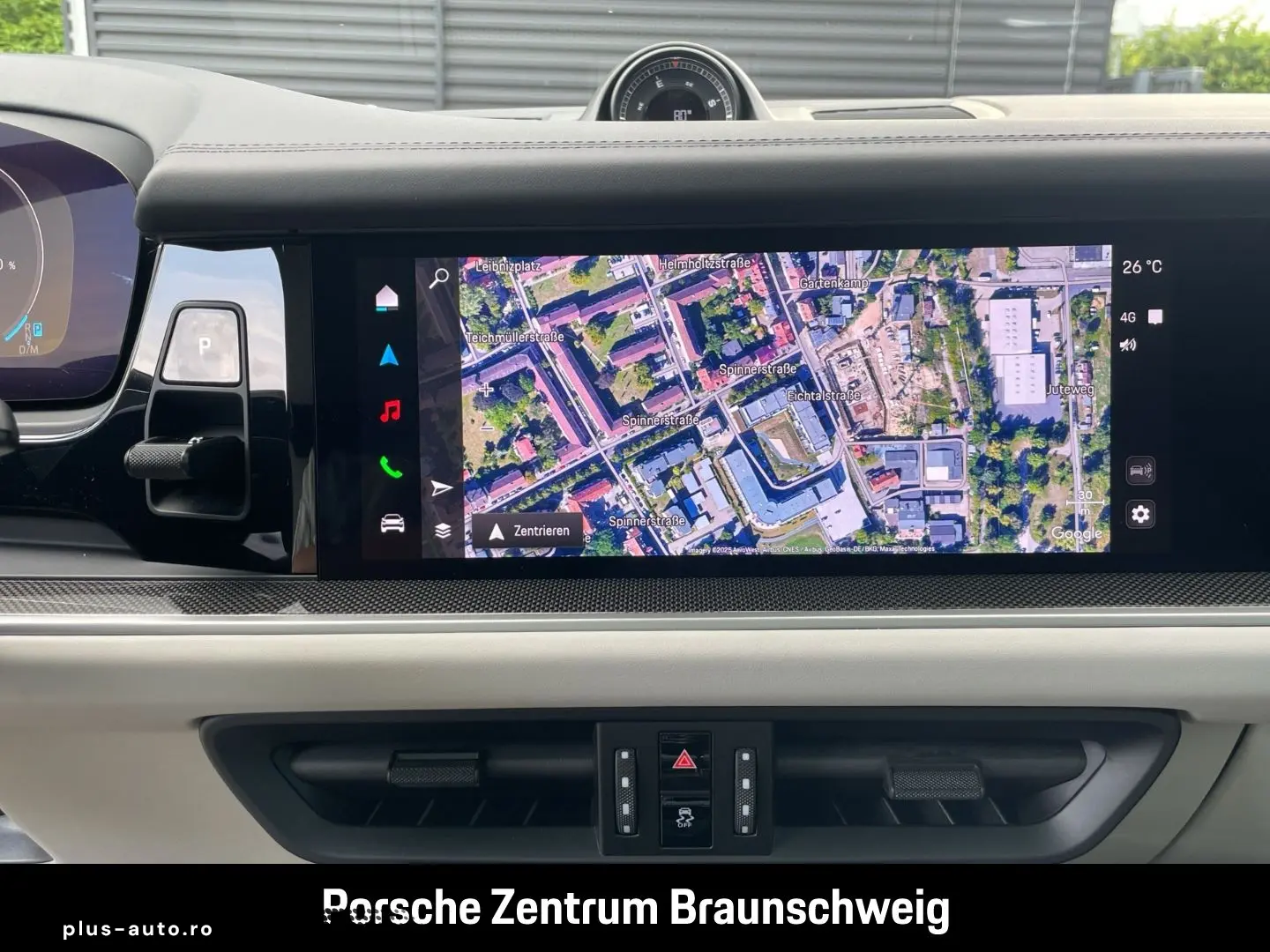 Cayenne E-Hybrid BOSE LED-Matrix  Panoramadach