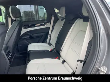 Cayenne E-Hybrid BOSE LED-Matrix  Panoramadach