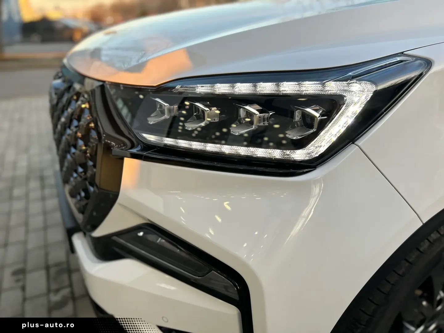 SsangYong REXTON G4 2.2 e-XDI 4WD Black Edition