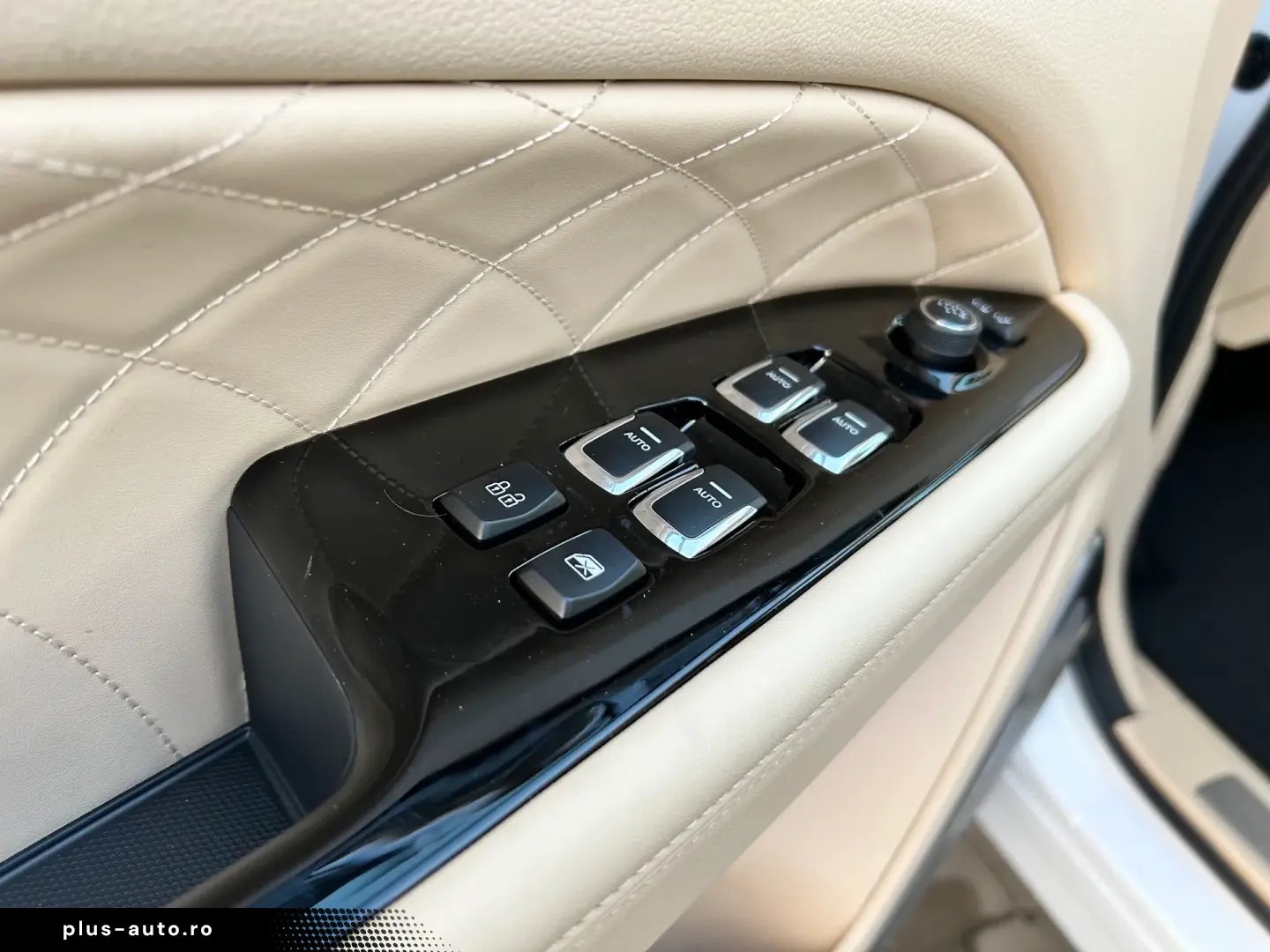 SsangYong REXTON G4 2.2 e-XDI 4WD Black Edition