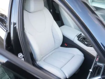 X6 xDrive30d M SPORT PRO-LUFTF.-PANO-HUD-H K-22M