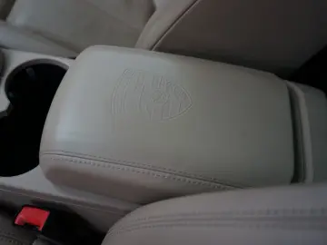 Macan S MY23 Kreide PANO SpAbgas Chrono ACC 14W